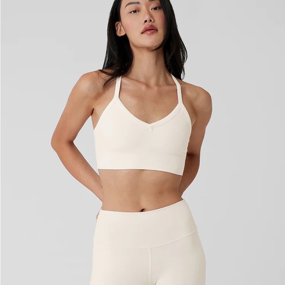 ALO Yoga Other - Alo Seamless Ribbed Low Back Bra in Ivory XS